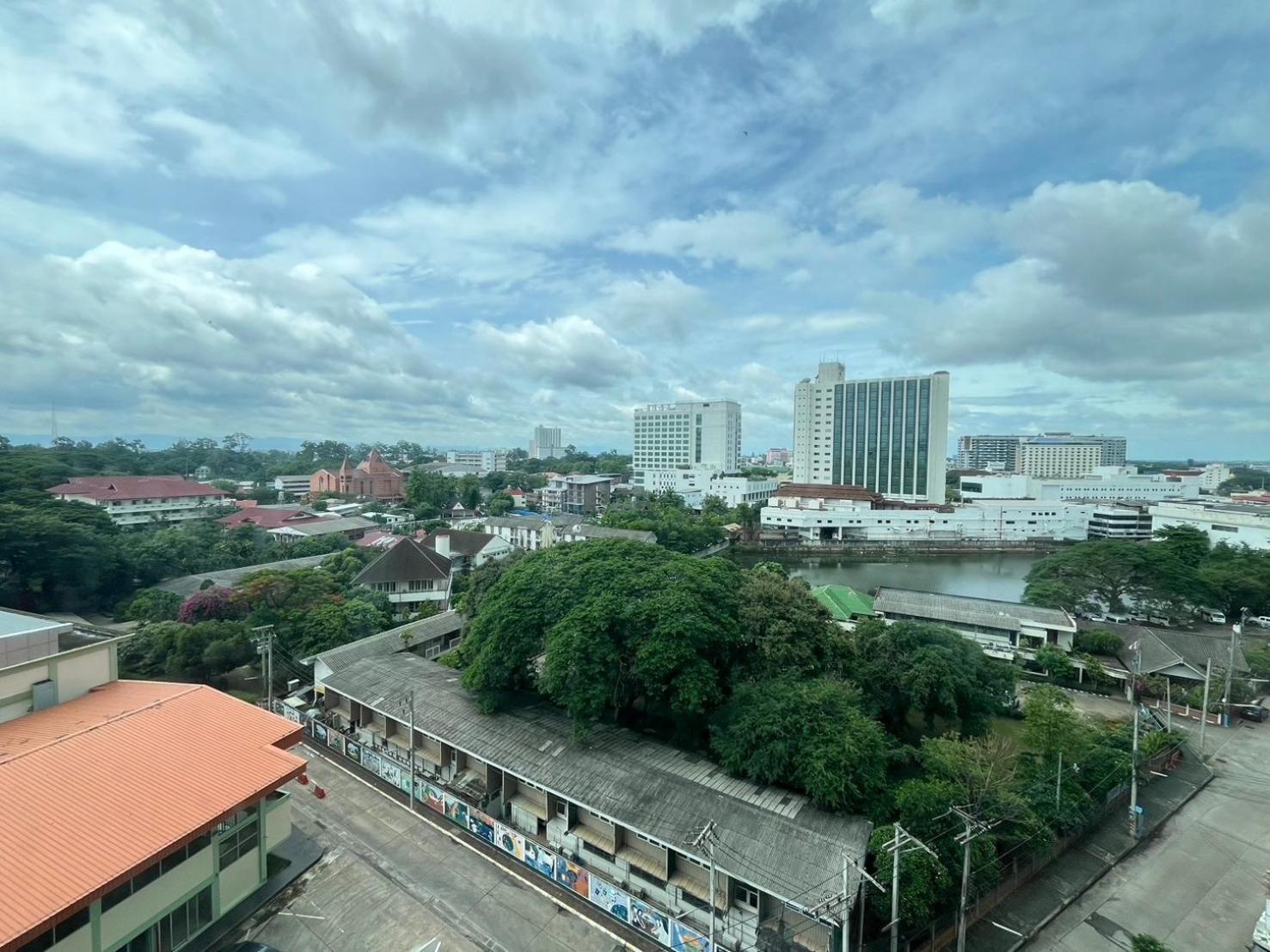 The Astra Condo Chaing Mai Chiang Mai Esterno foto